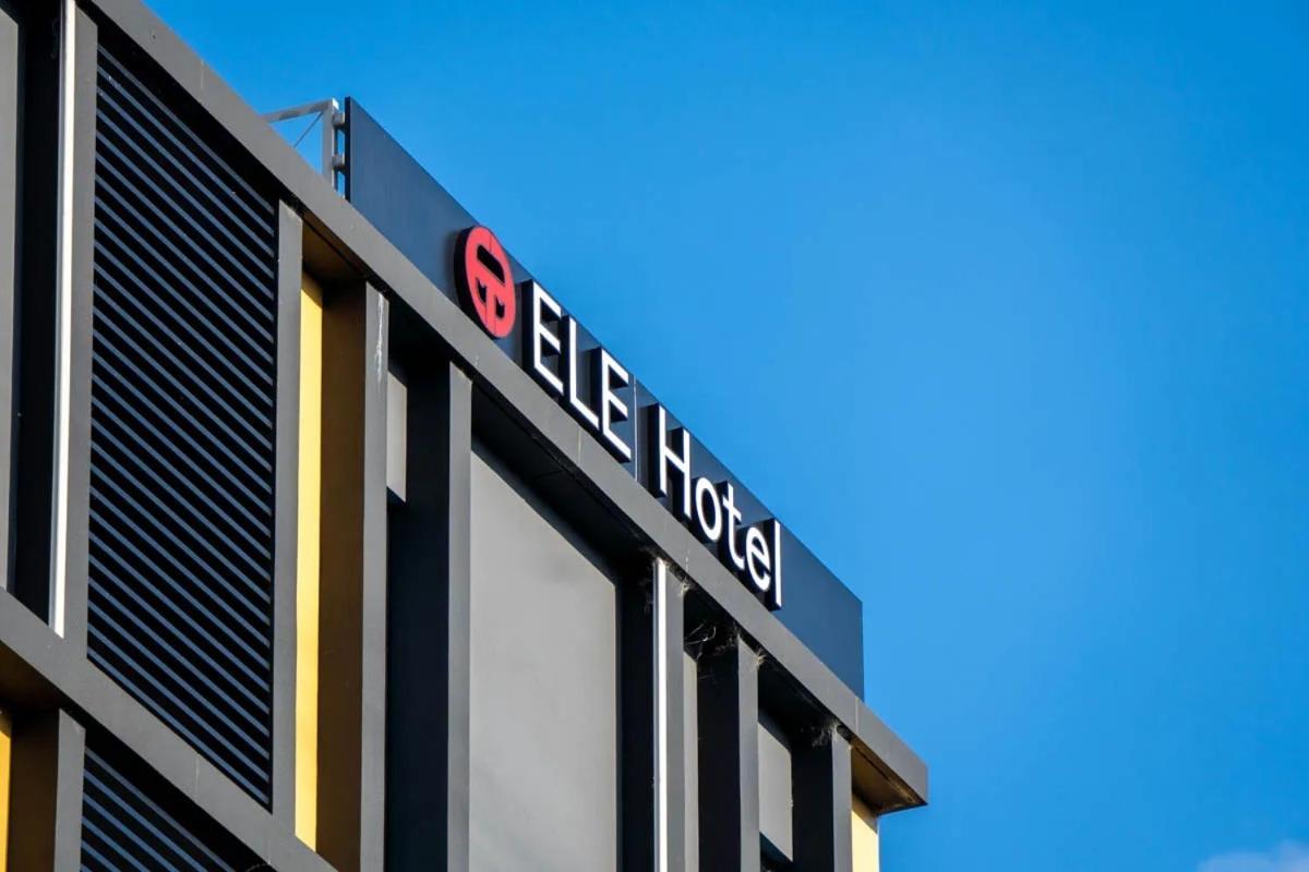 Ele Hotel Kuzuha Hirakata Exterior photo